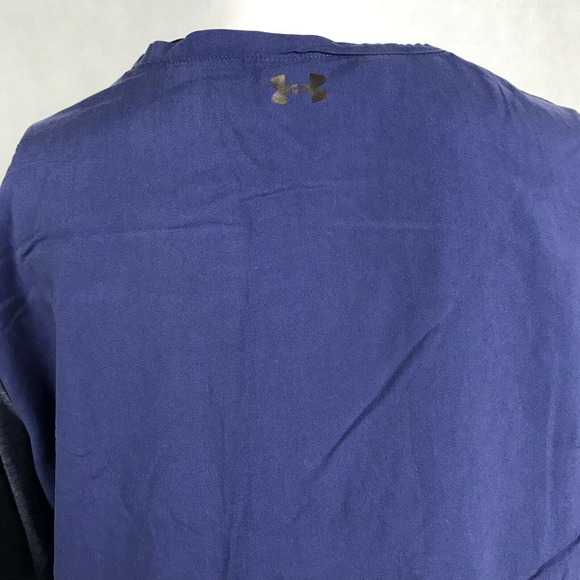Under Armour Shirt Womens Sz M Navy Blue V-Neck Casual Tunic‎ T-Shirt Top - Picture 6 of 9